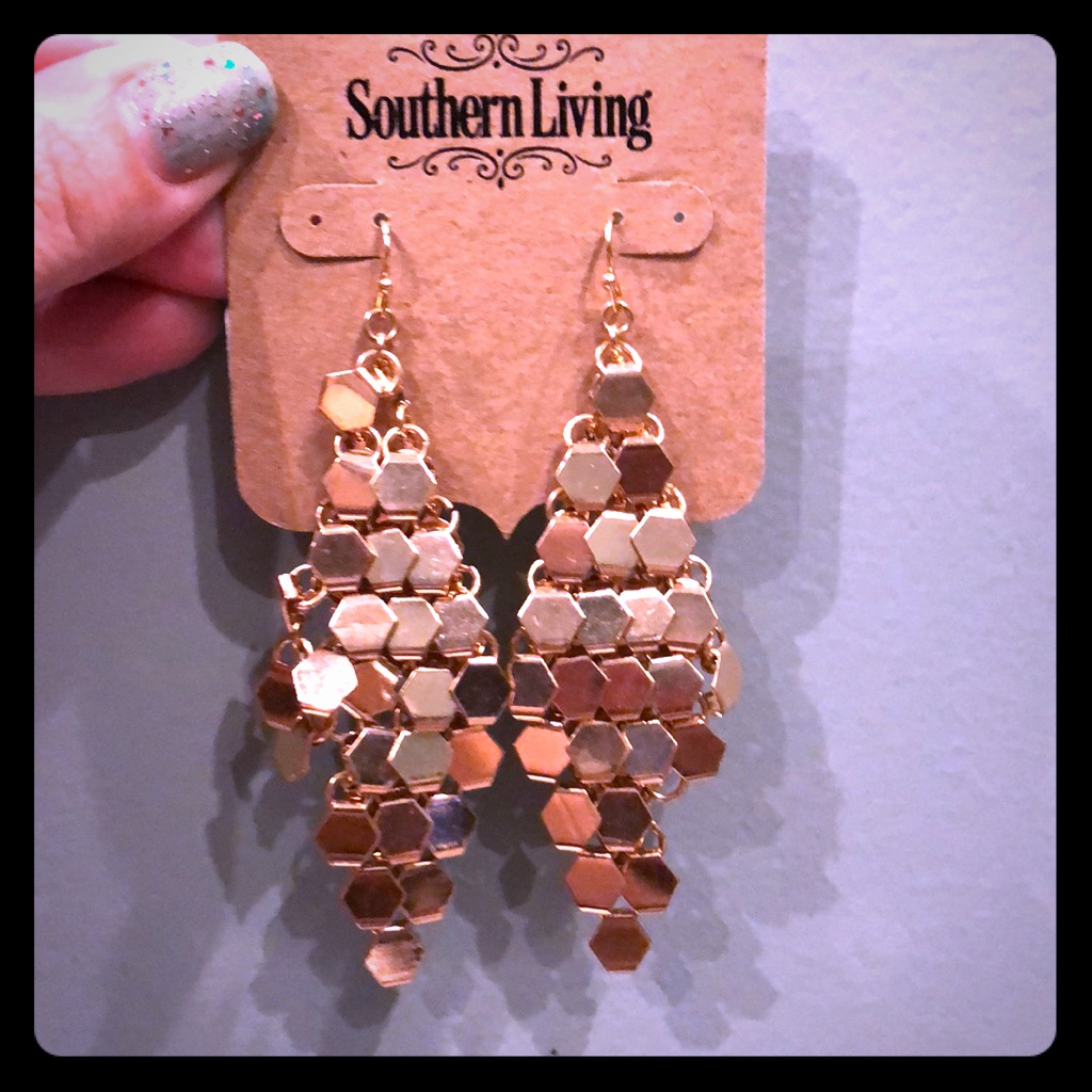Gold Color Chain Mail Dangle Earrings 12$